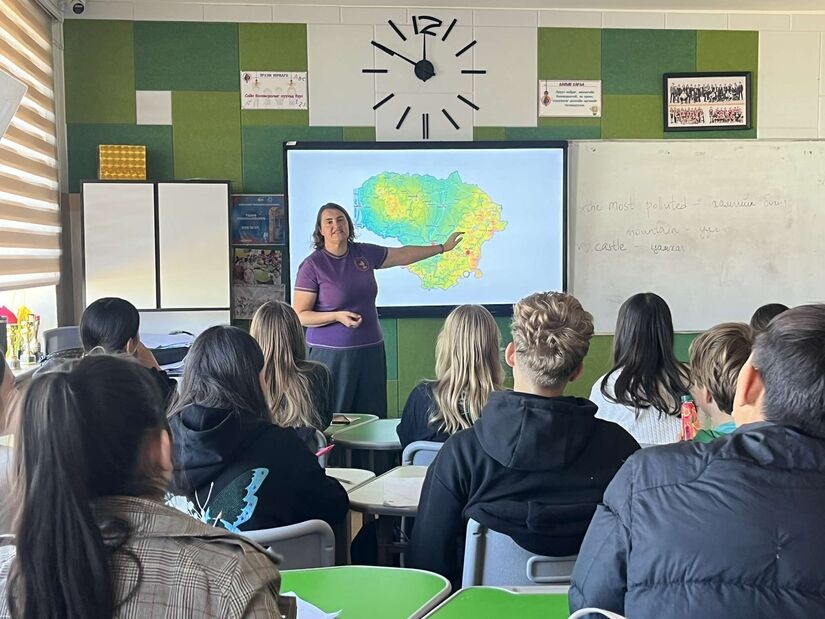 Teaching to be active. „Stairs to Success“